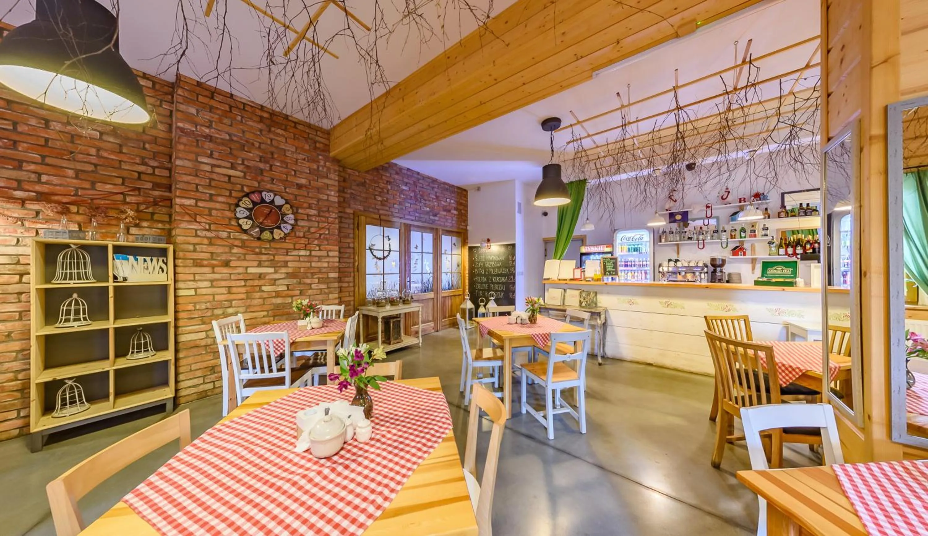 Restaurant/places to eat in Hotel Czerwone Korale