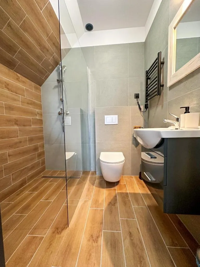 Shower in Hotel Czerwone Korale