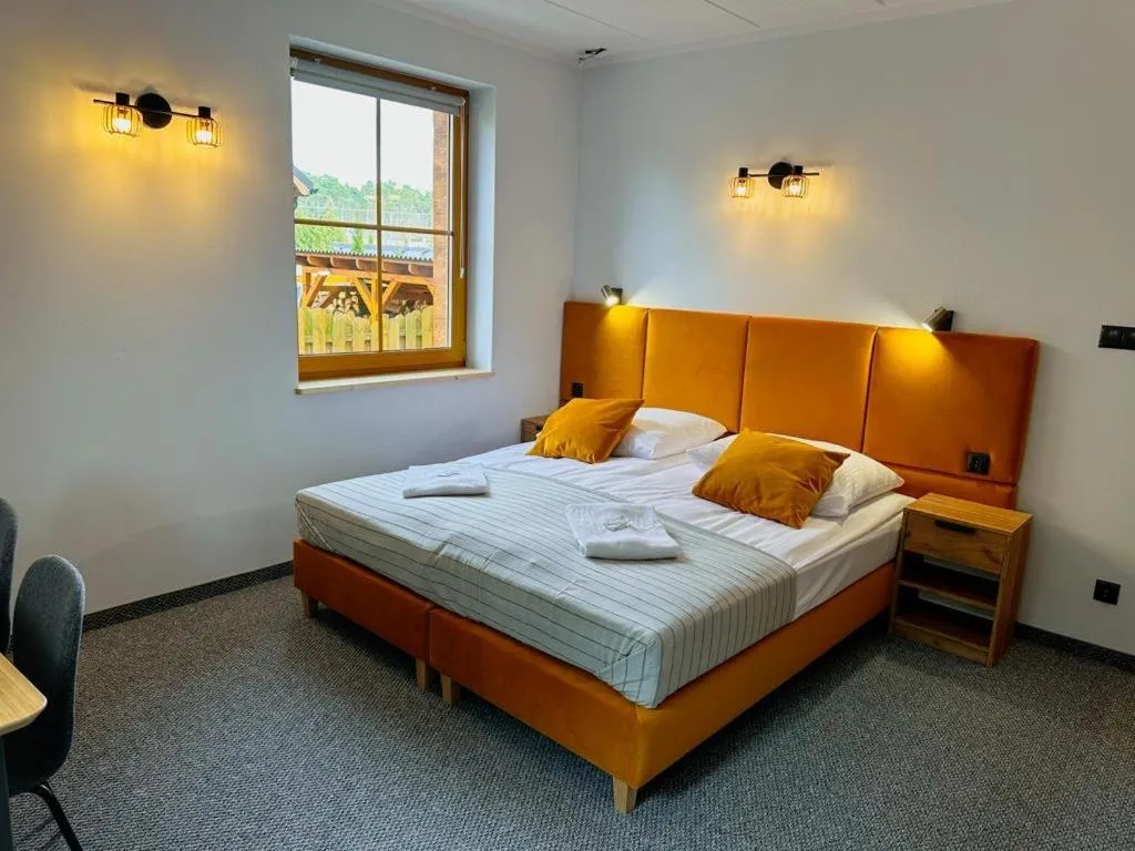 Bed in Hotel Czerwone Korale