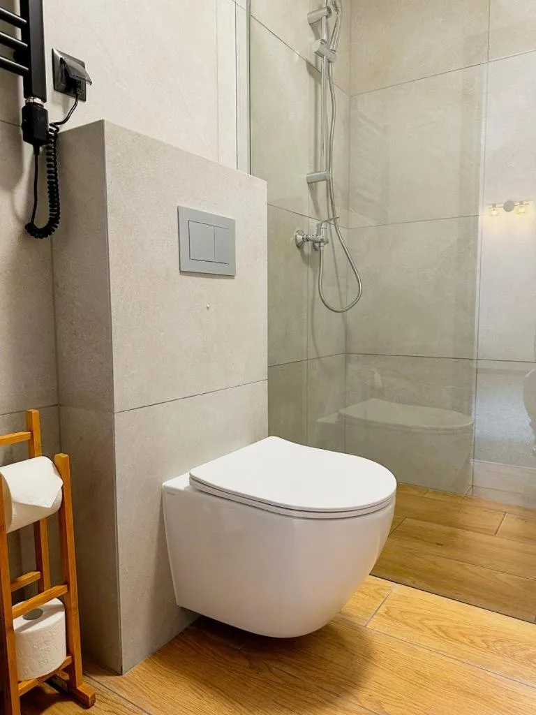 Shower in Hotel Czerwone Korale