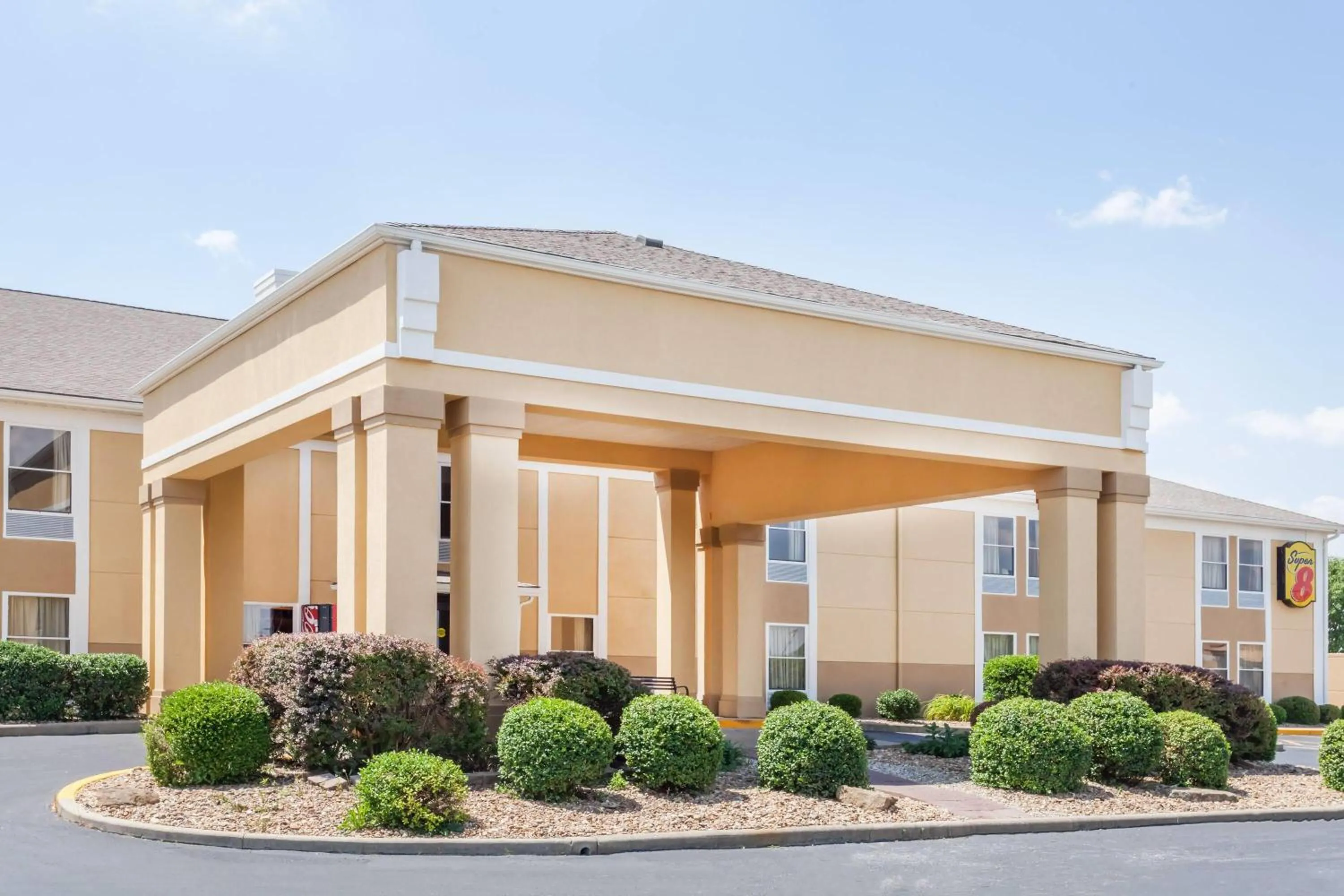 Property building in Super 8 by Wyndham Evansville North