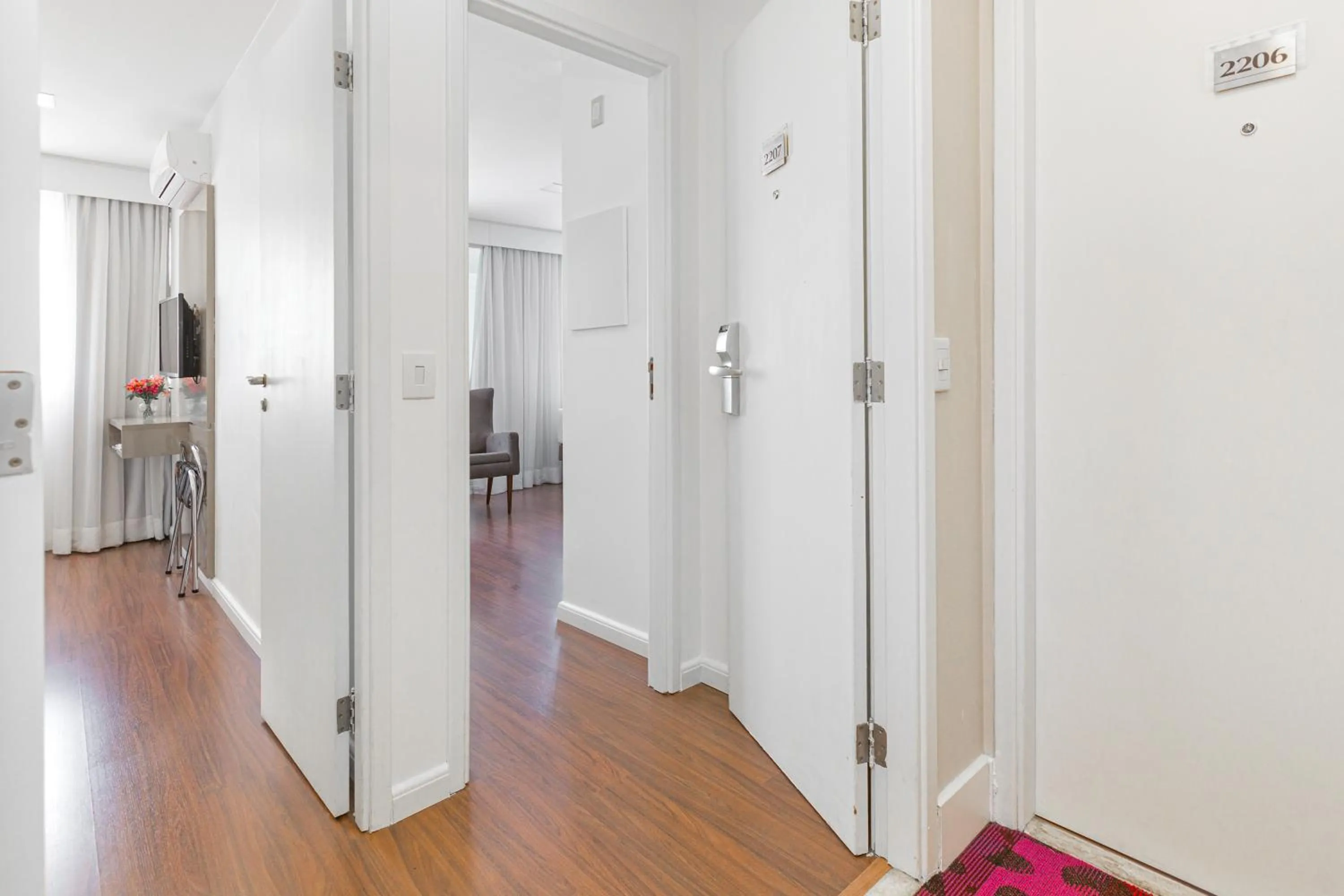 Family in Mercure Sao Paulo Vila Olimpia