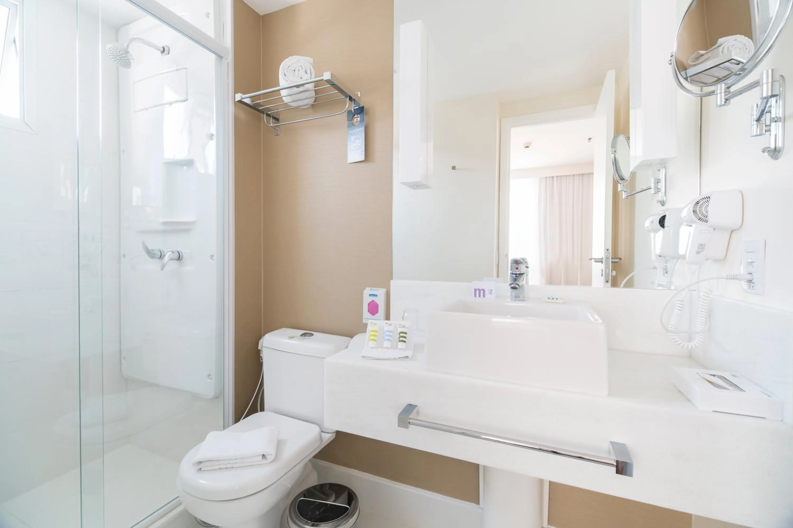 Shower in Mercure Sao Paulo Vila Olimpia