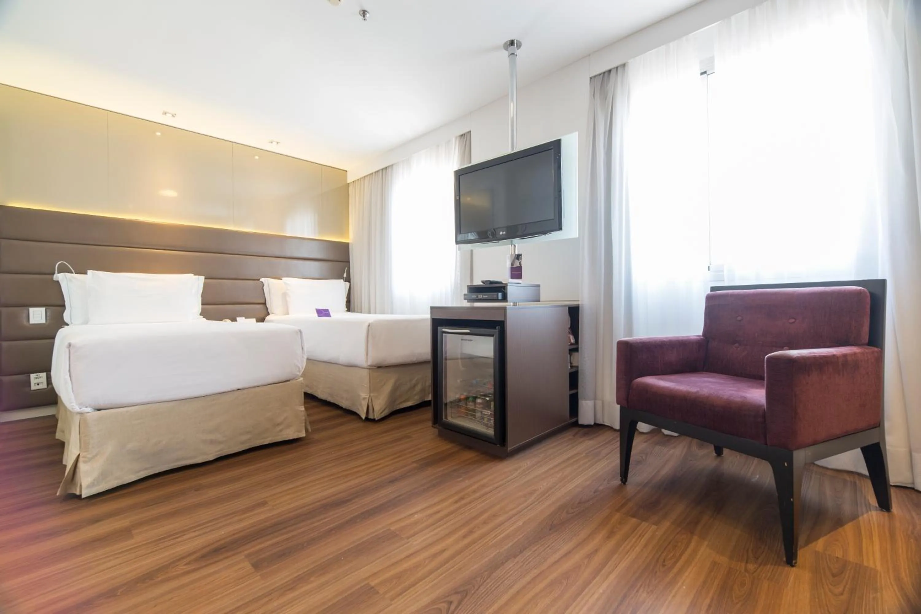 Photo of the whole room, Bed in Mercure Sao Paulo Vila Olimpia