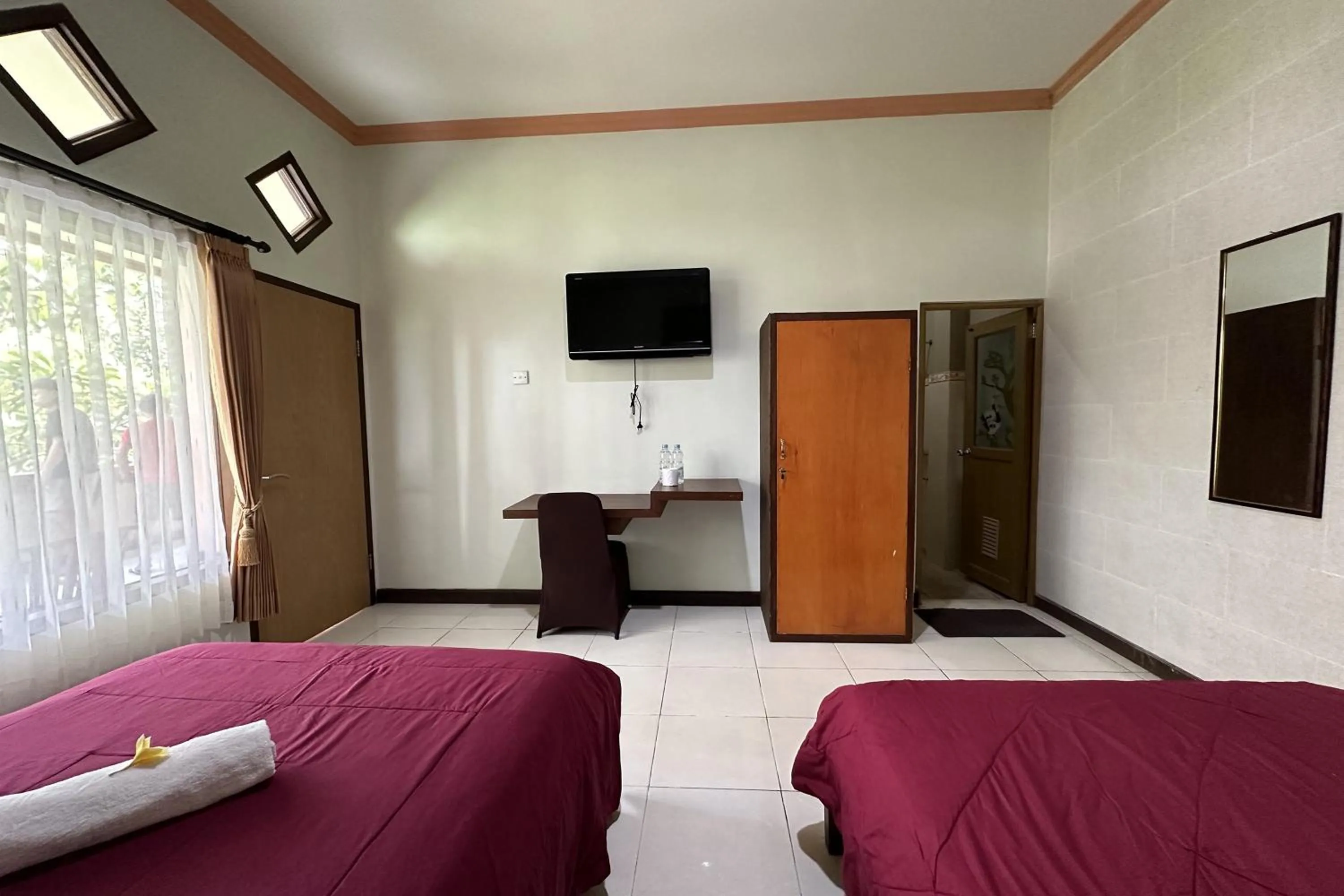 Bedroom, Bed in Taxa Raya Guest House