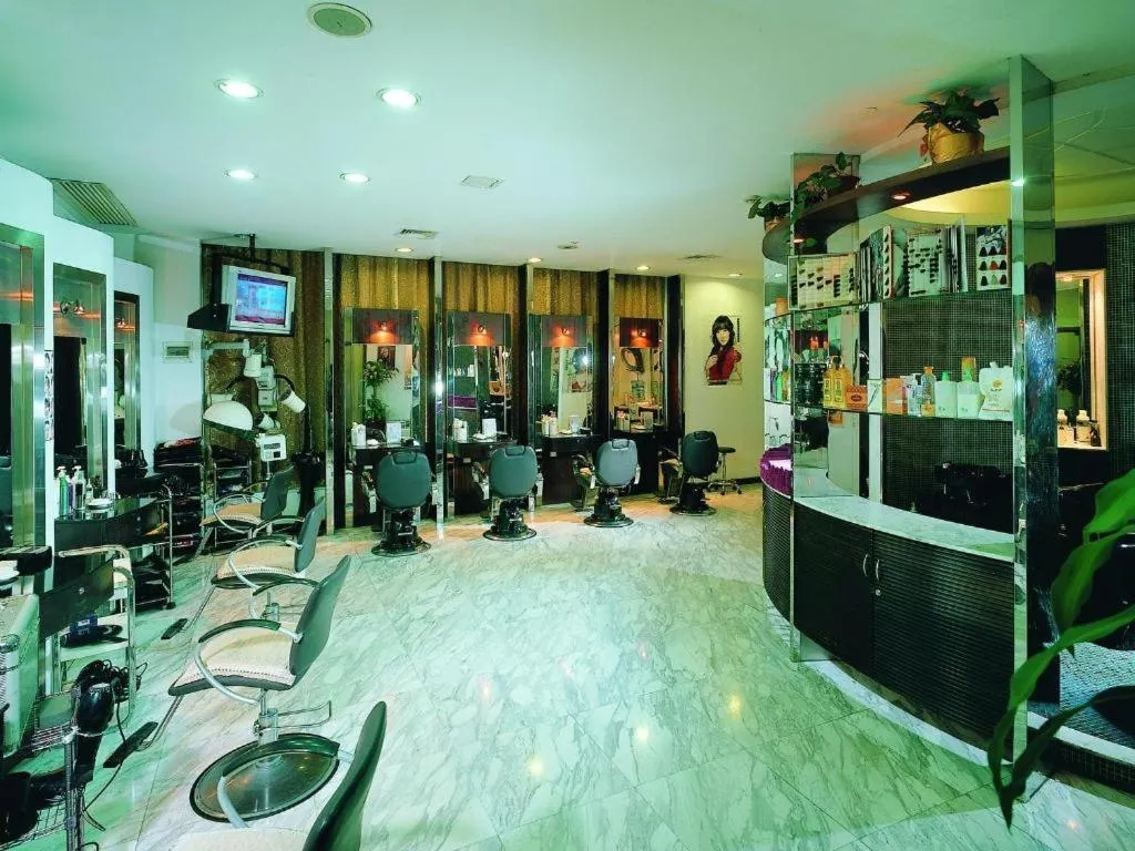 Dongguan Metropolitan Yijing Hotel