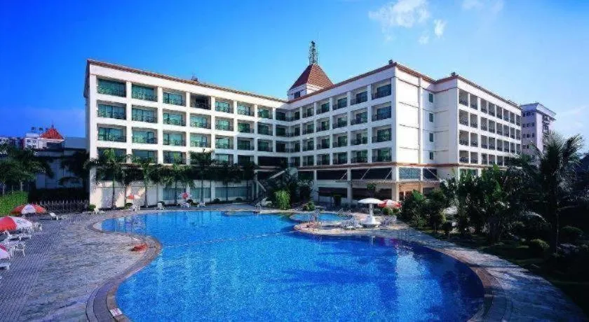 Dongguan Metropolitan Yijing Hotel