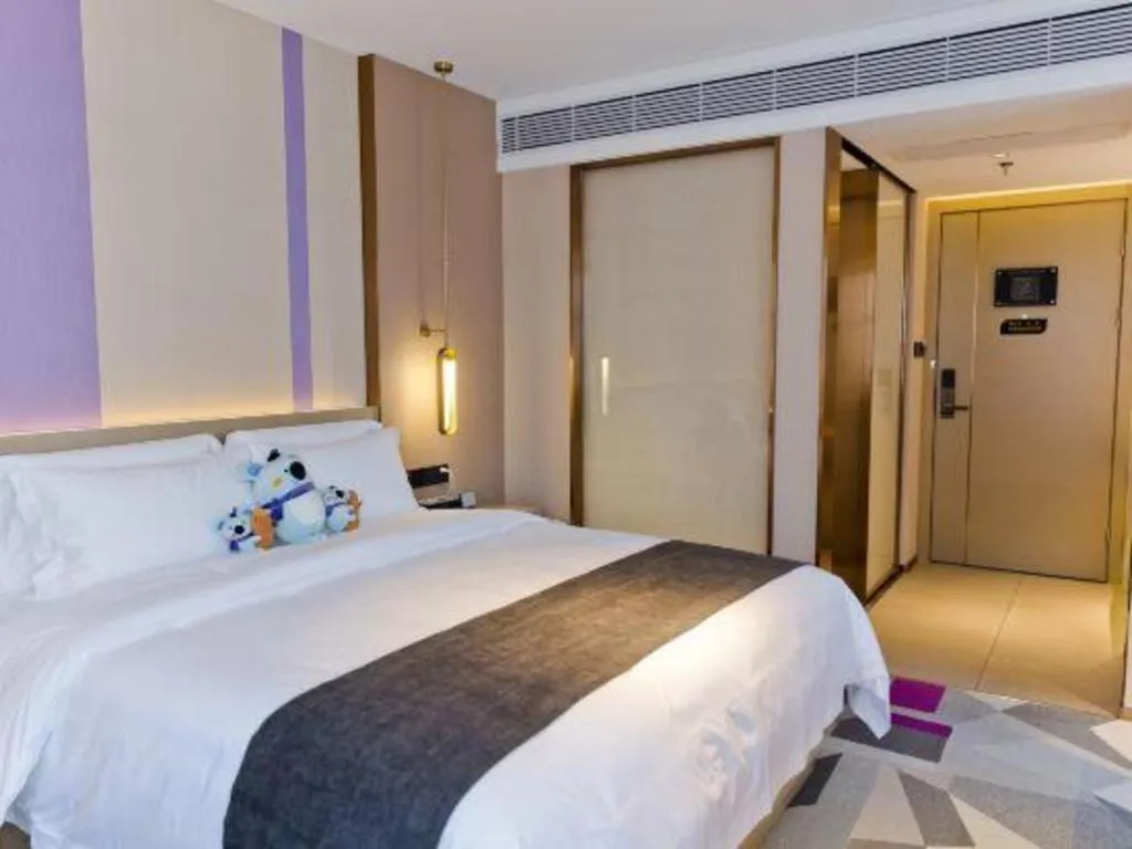 Bed in Lavande Hotel Shenzhen Dongmen Shuibeicuizhu Metro Station