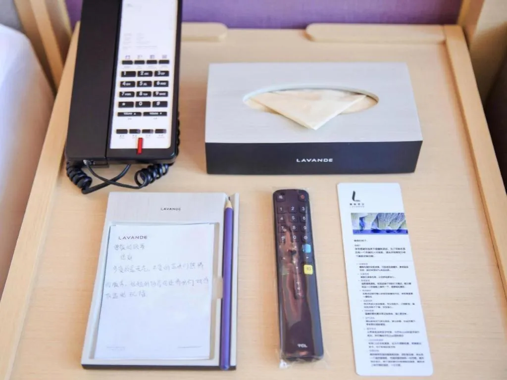 Lavande Hotel Shenzhen Dongmen Shuibeicuizhu Metro Station