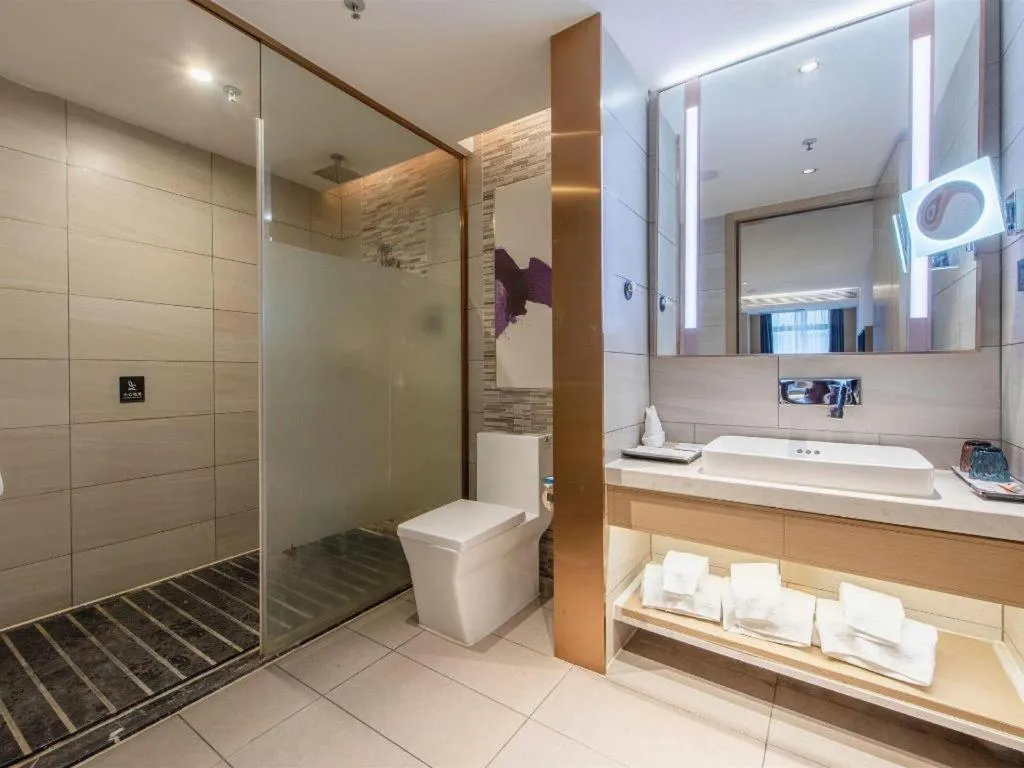 Lavande Hotel Shenzhen Dongmen Shuibeicuizhu Metro Station