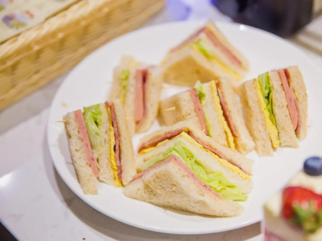 Lavande Hotel Shenzhen Dongmen Shuibeicuizhu Metro Station