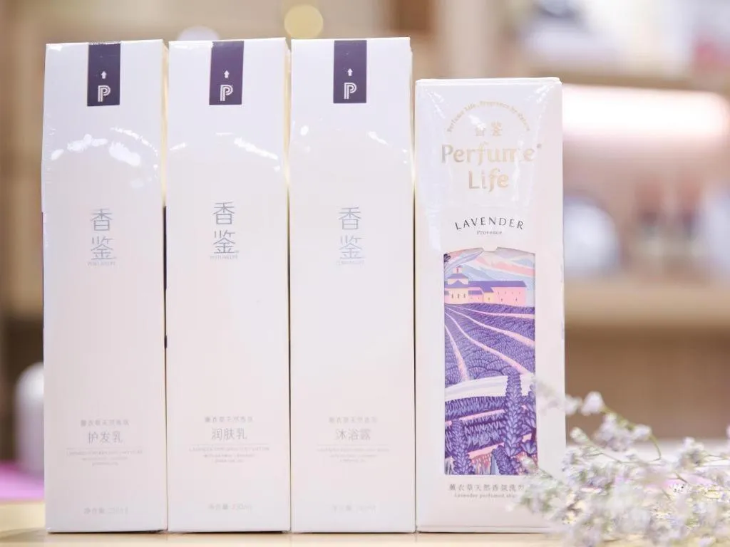 Lavande Hotel Shenzhen Dongmen Shuibeicuizhu Metro Station