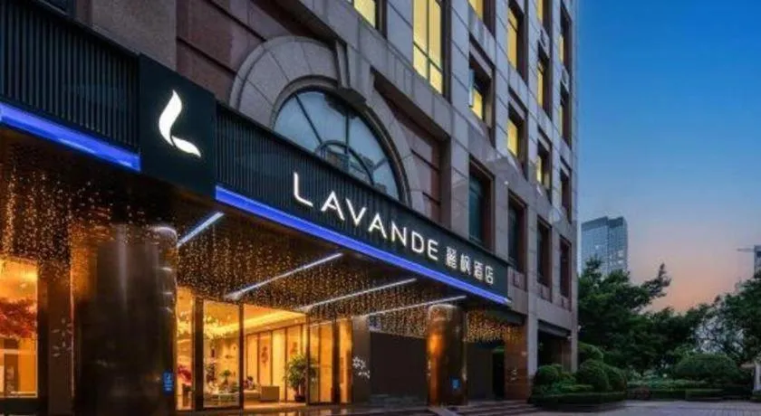 Lavande Hotel Shenzhen Dongmen Shuibeicuizhu Metro Station