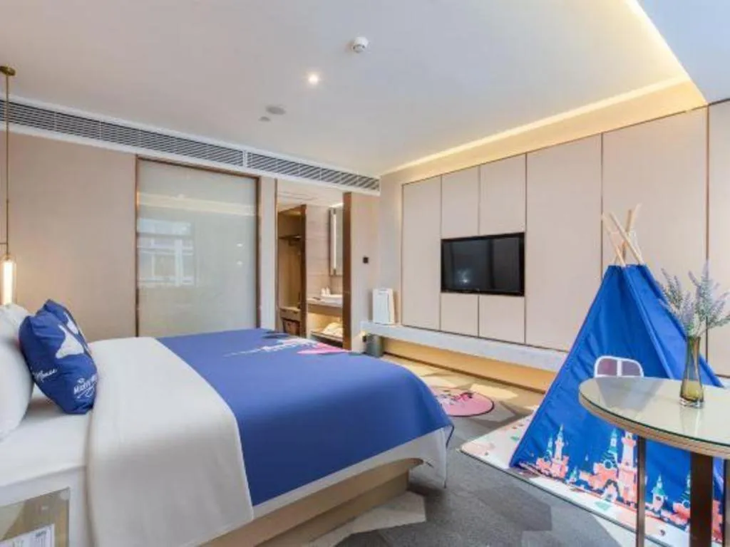 Bed in Lavande Hotel Shenzhen Dongmen Shuibeicuizhu Metro Station