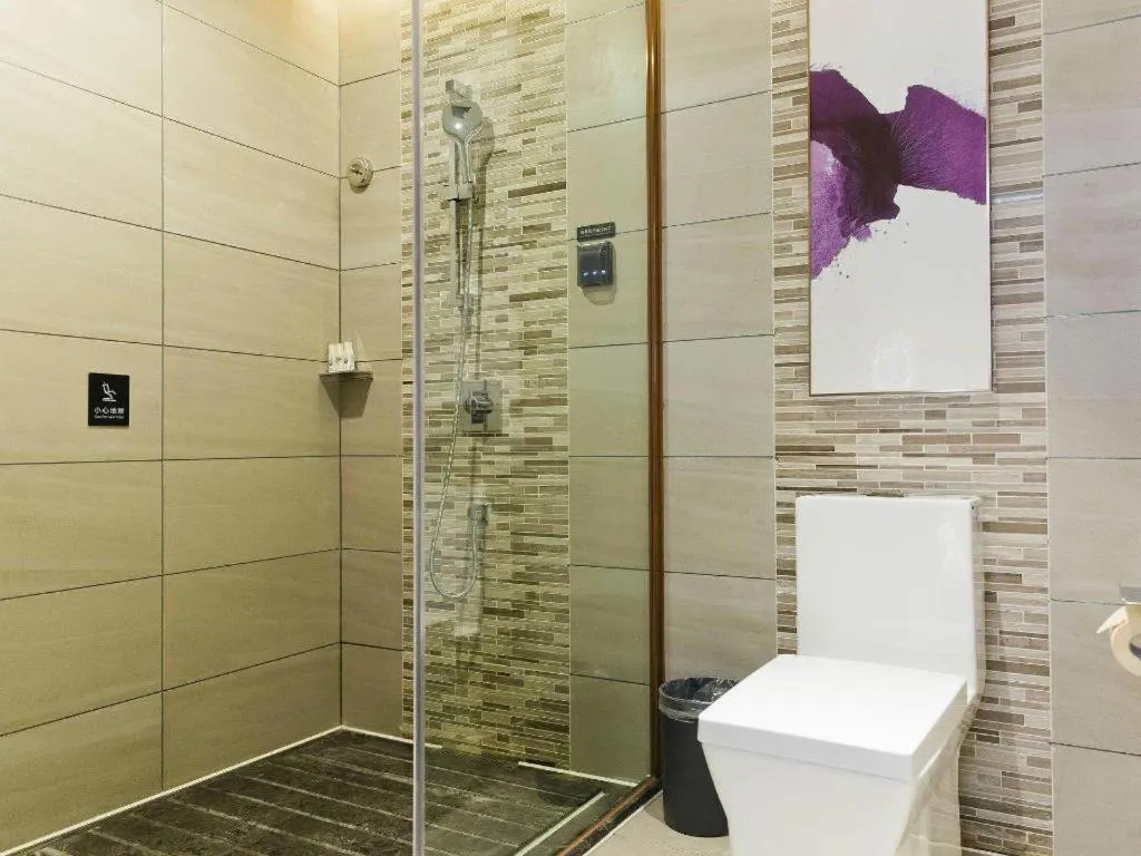 Lavande Hotel Shenzhen Dongmen Shuibeicuizhu Metro Station