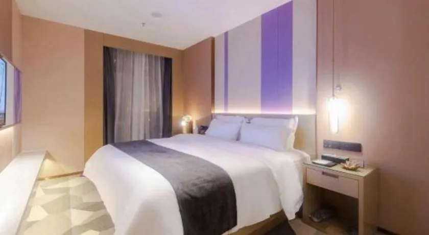 Bed in Lavande Hotel Shenzhen Dongmen Shuibeicuizhu Metro Station