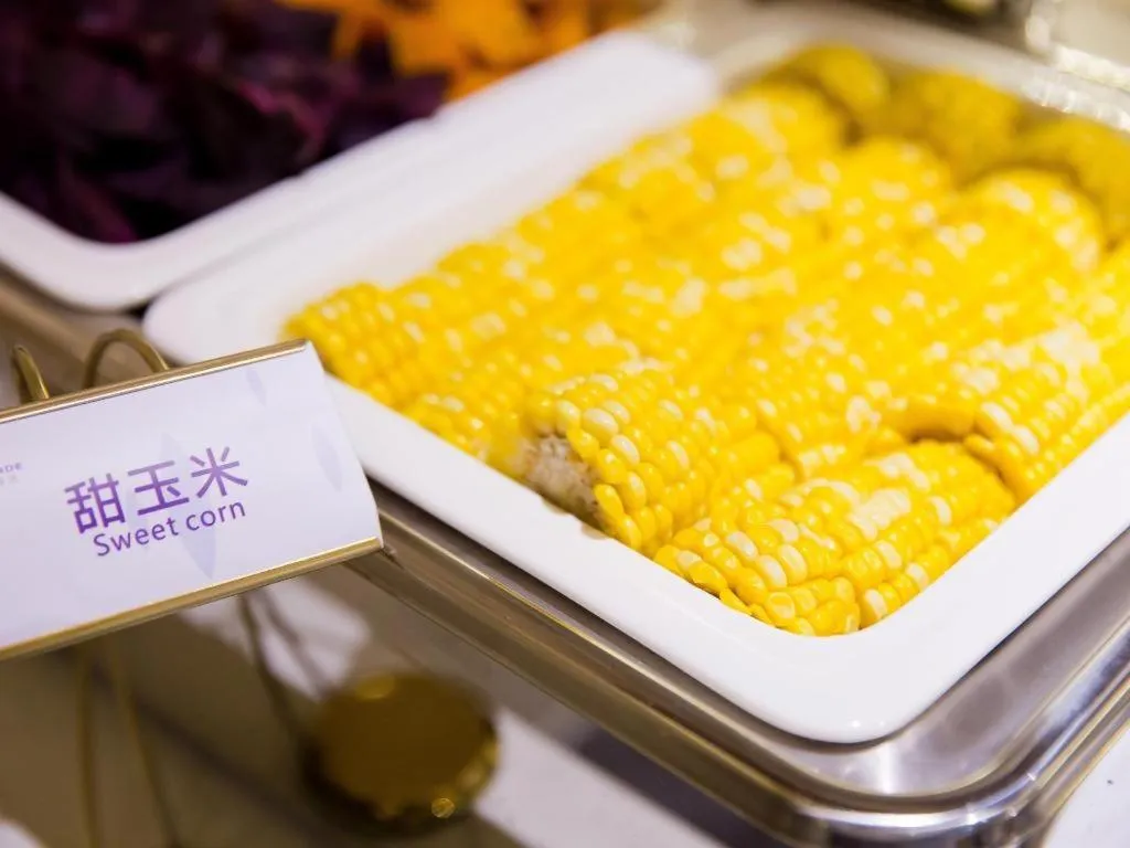 Lavande Hotel Shenzhen Dongmen Shuibeicuizhu Metro Station