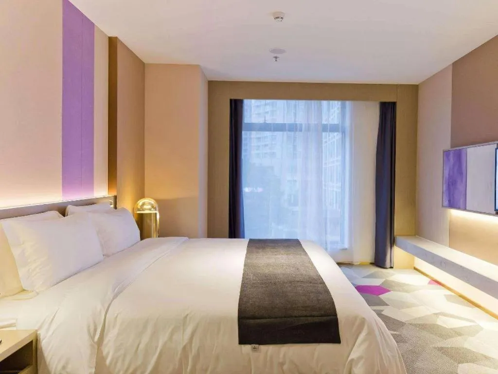 Bed in Lavande Hotel Shenzhen Dongmen Shuibeicuizhu Metro Station