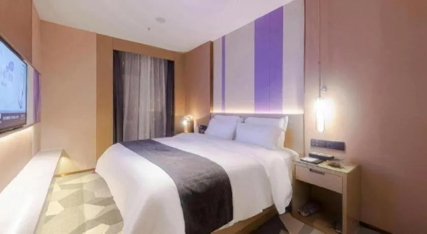 Bed in Lavande Hotel Shenzhen Dongmen Shuibeicuizhu Metro Station