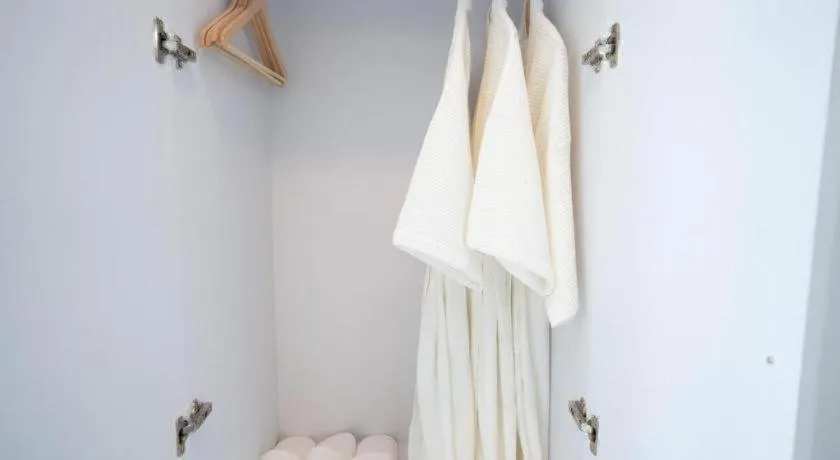 B2 Phuket Premier Hotel