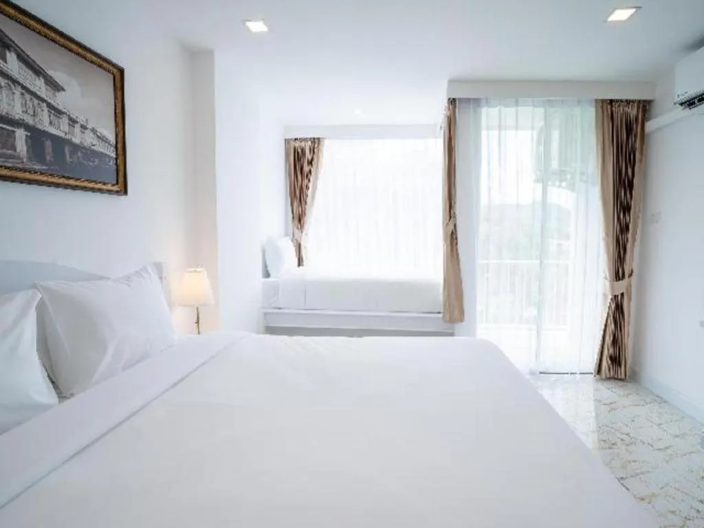 Bed in B2 Phuket Premier Hotel