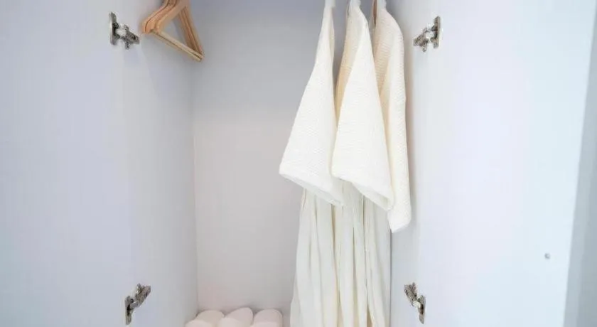 B2 Phuket Premier Hotel