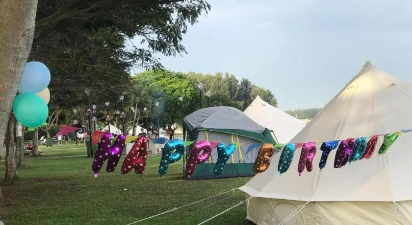 Glamping kaki singapore-Standard medium bell tent