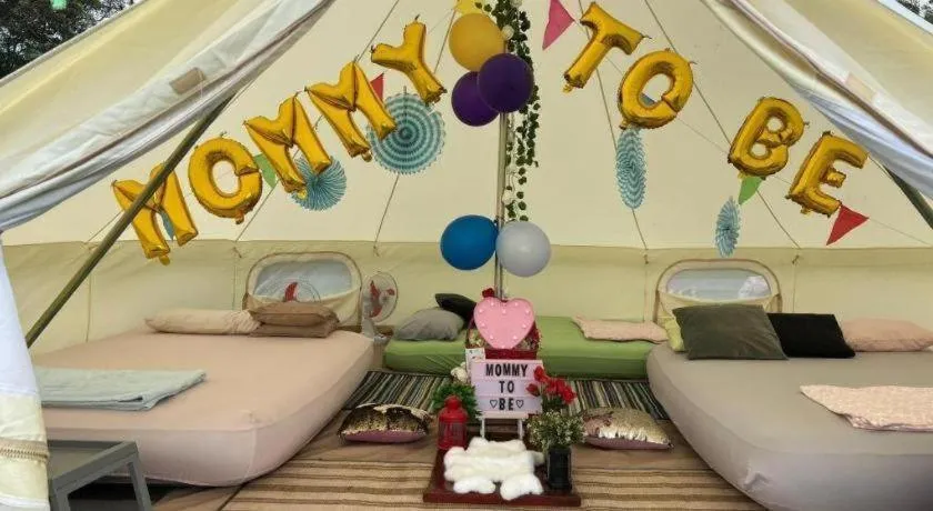 Glamping kaki singapore-Standard medium bell tent