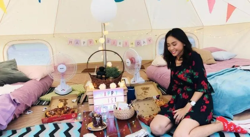 Glamping kaki singapore-Standard medium bell tent