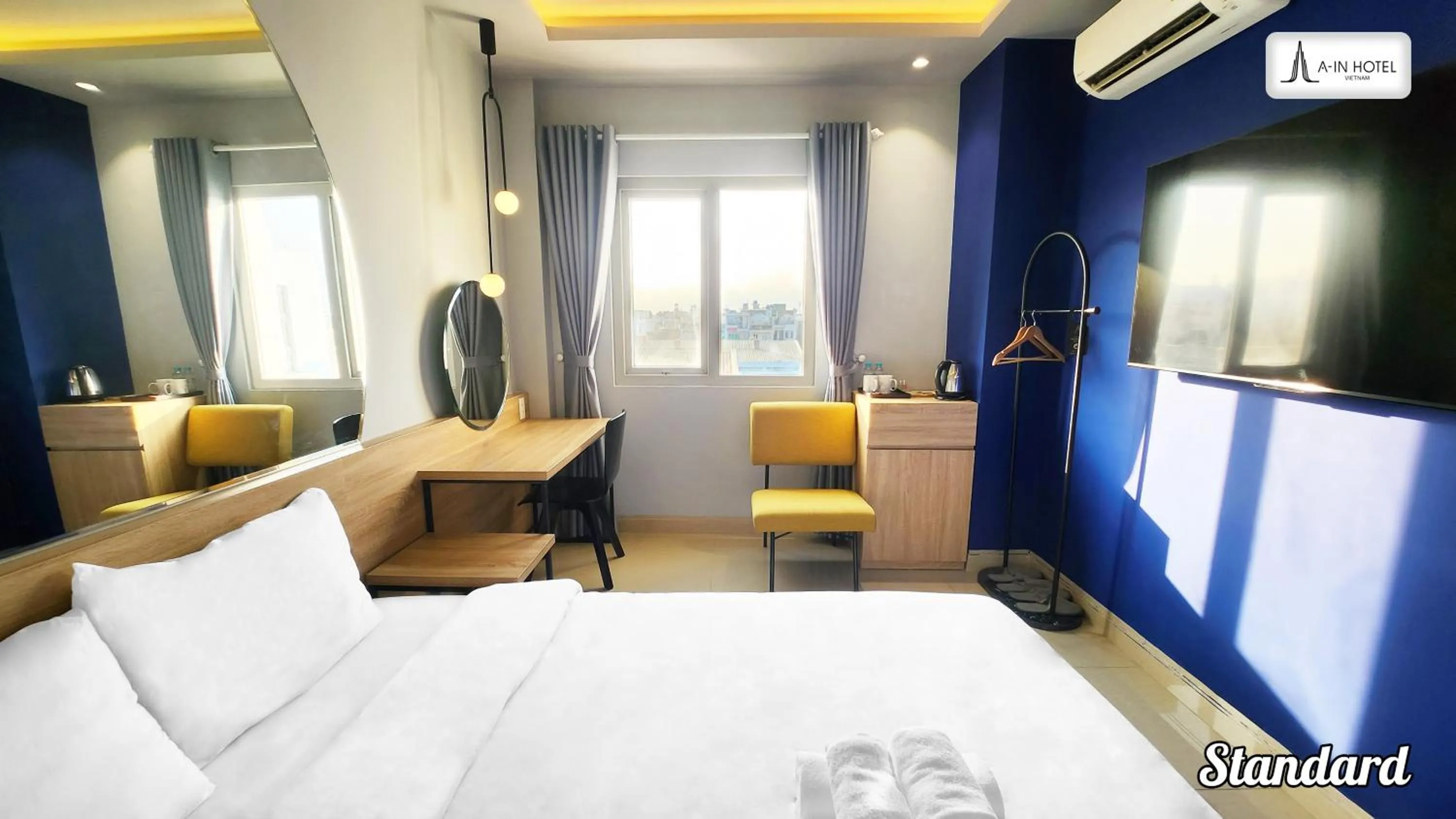 Bedroom, Bed in A In Hotel Atistar