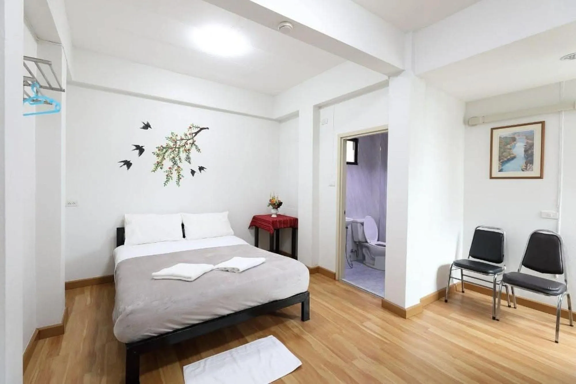 Bedroom, Bed in Collection O Centre Place