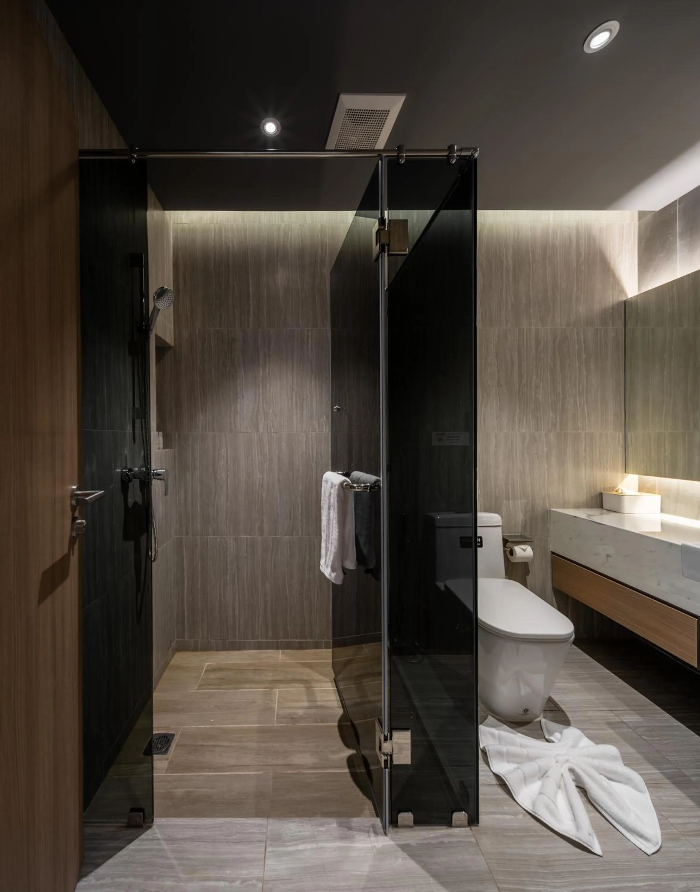Bathroom in Luminous Resort & Spa by Areca