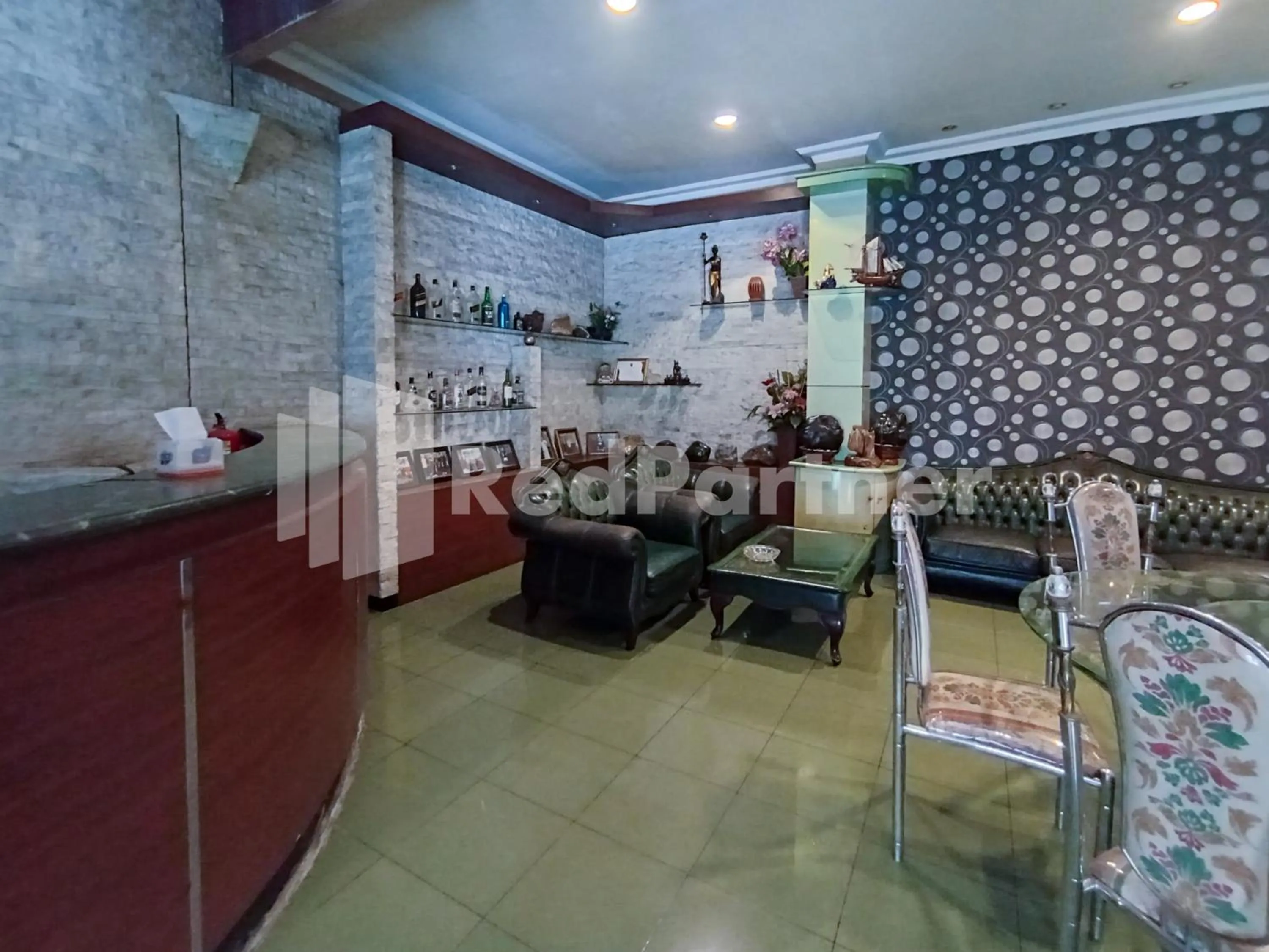 Lobby or reception in Nillo Hotel Kebumen Mitra RedDoorz