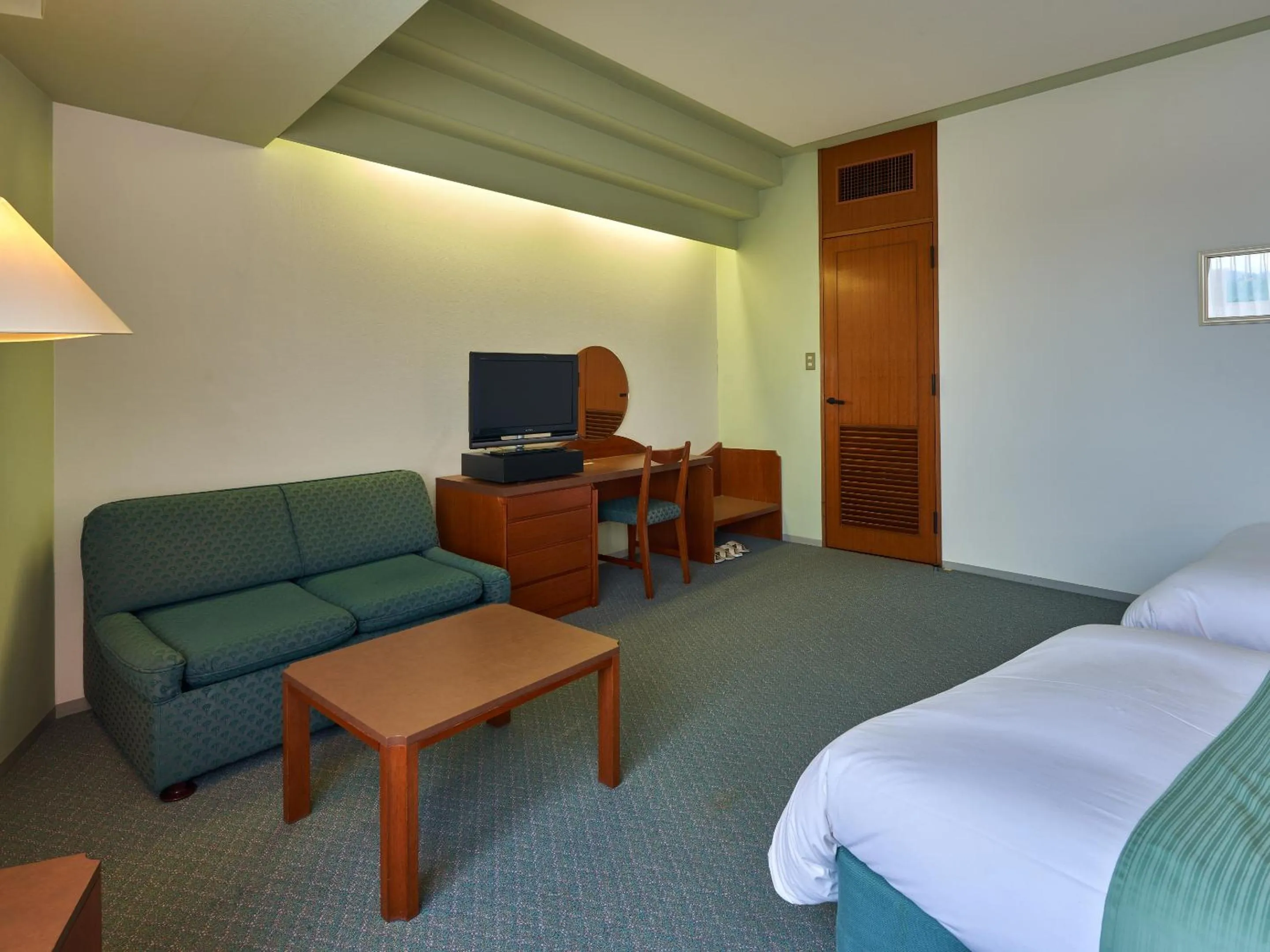 Photo of the whole room in hotel VERDE