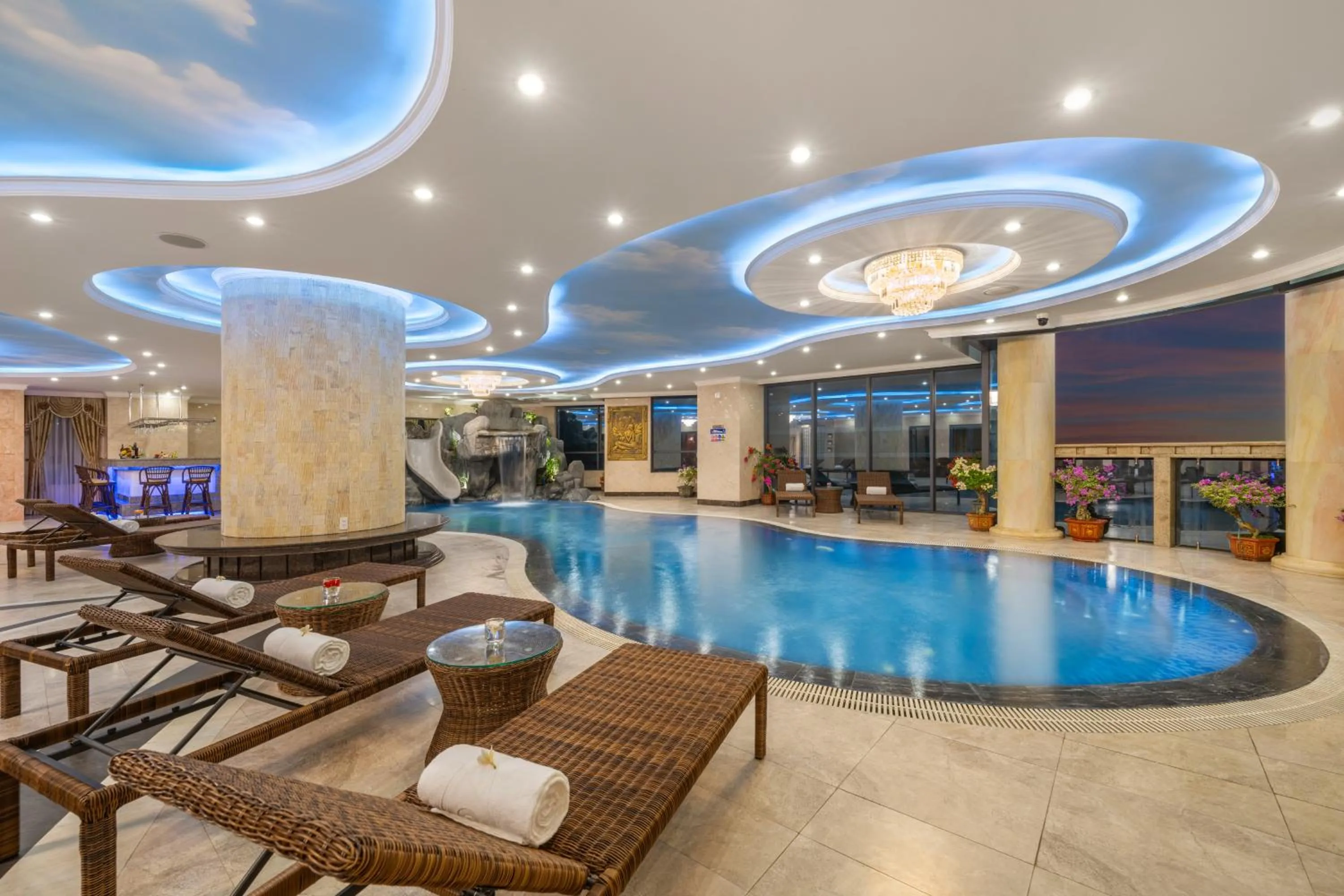 Swimming pool in V-Hotel Da Nang Beach