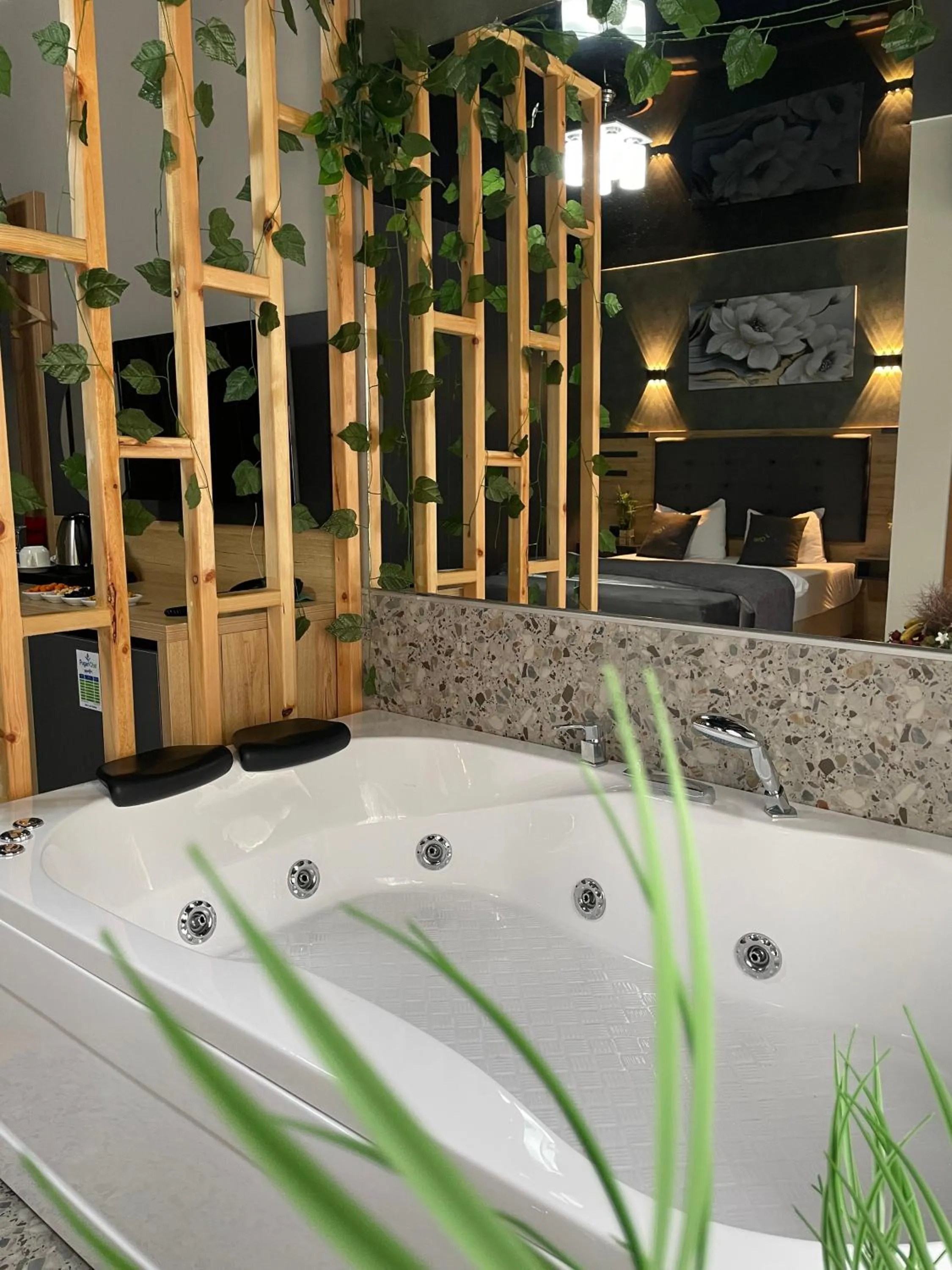 Swimming pool in PUGARi HOTEL