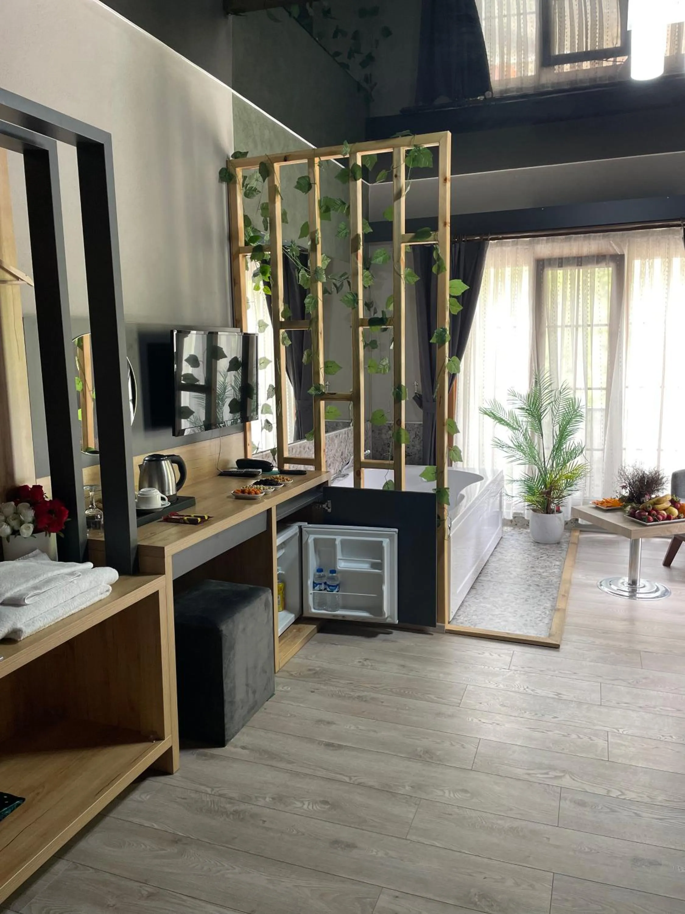 TV and multimedia in PUGARi HOTEL