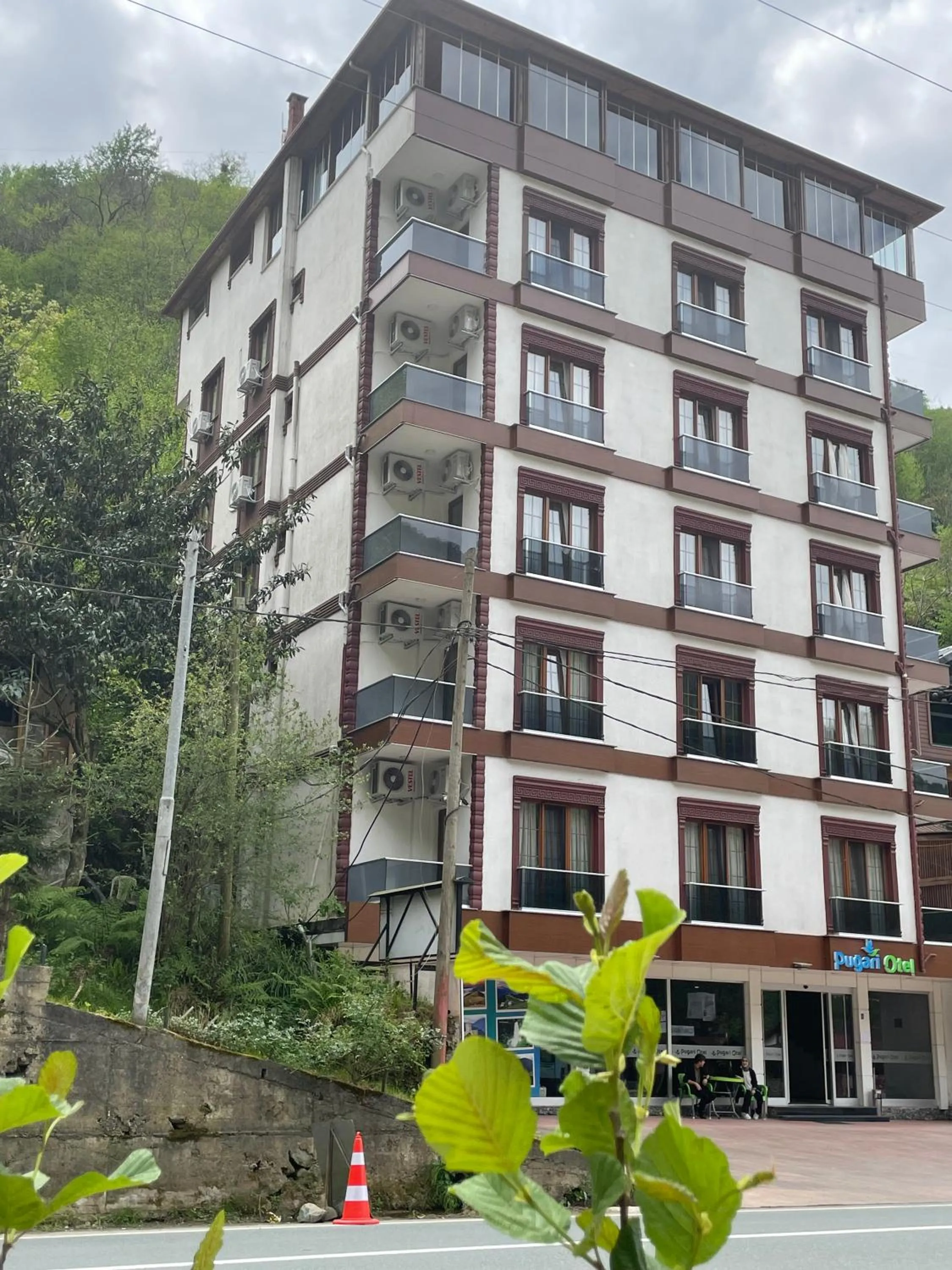 Property building in PUGARi HOTEL