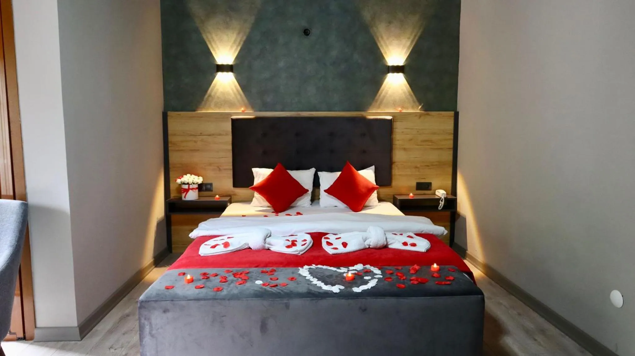 Bed in PUGARi HOTEL