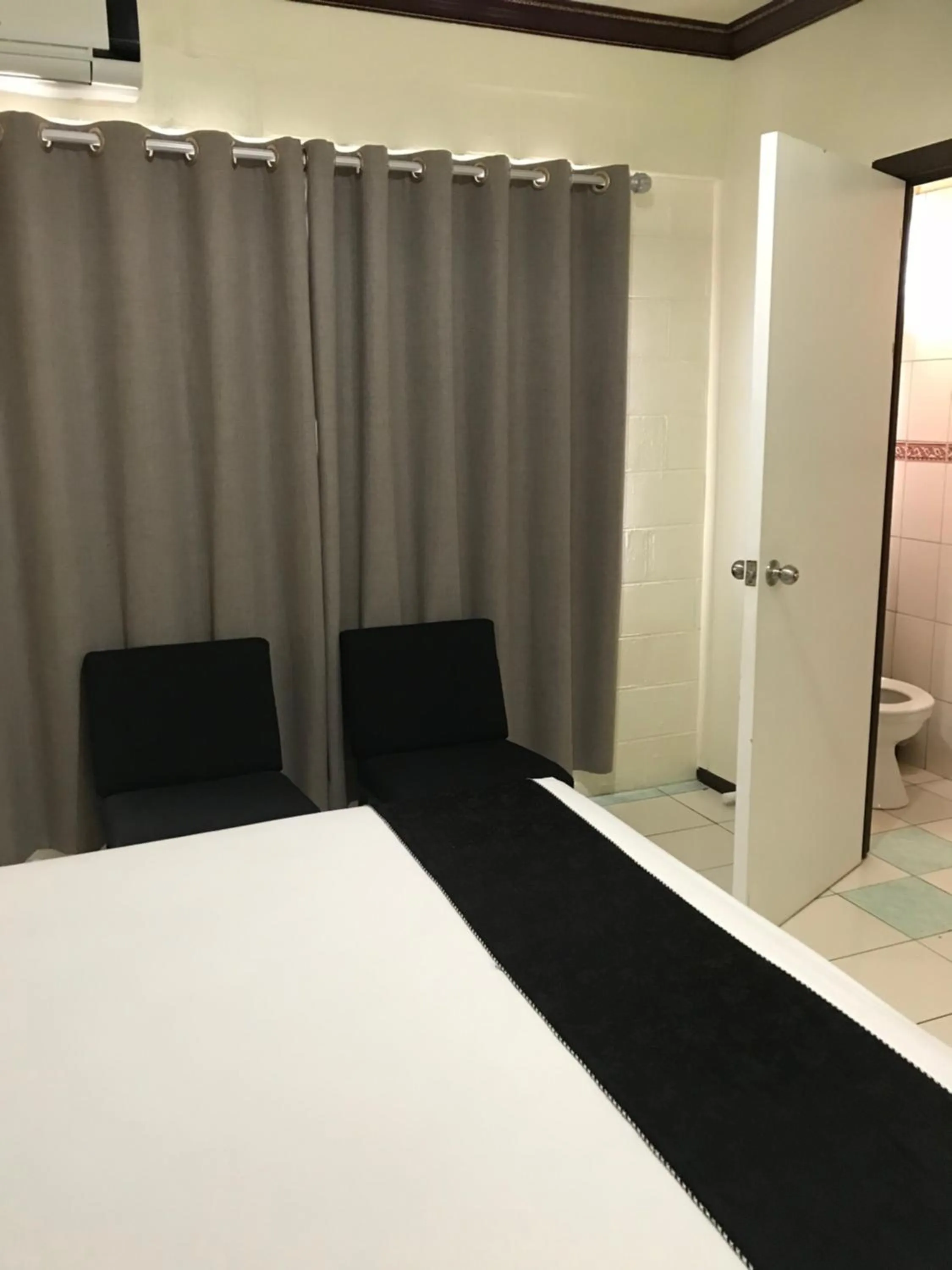 Bed in Moatoga Hotel