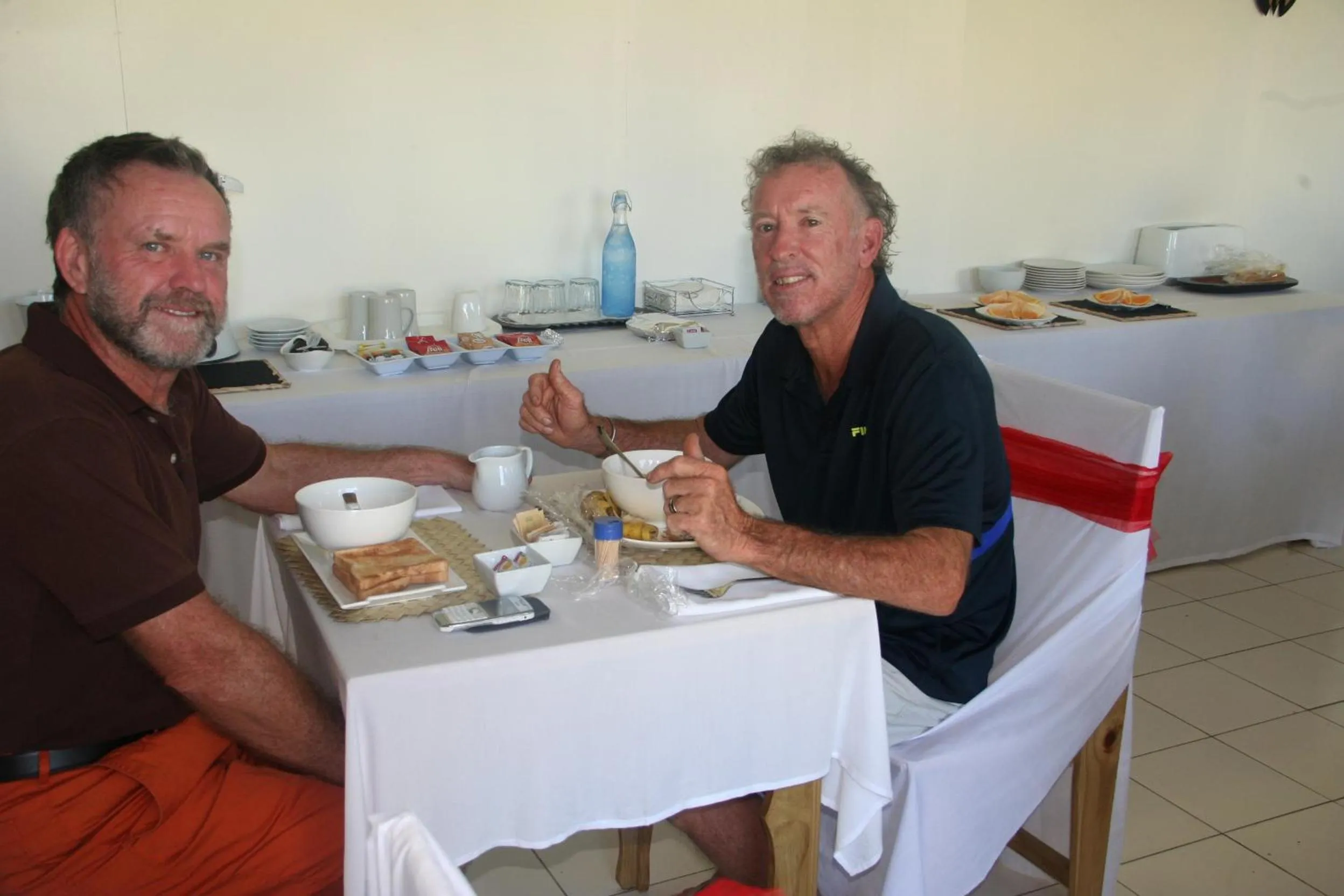 Restaurant/places to eat in Moatoga Hotel