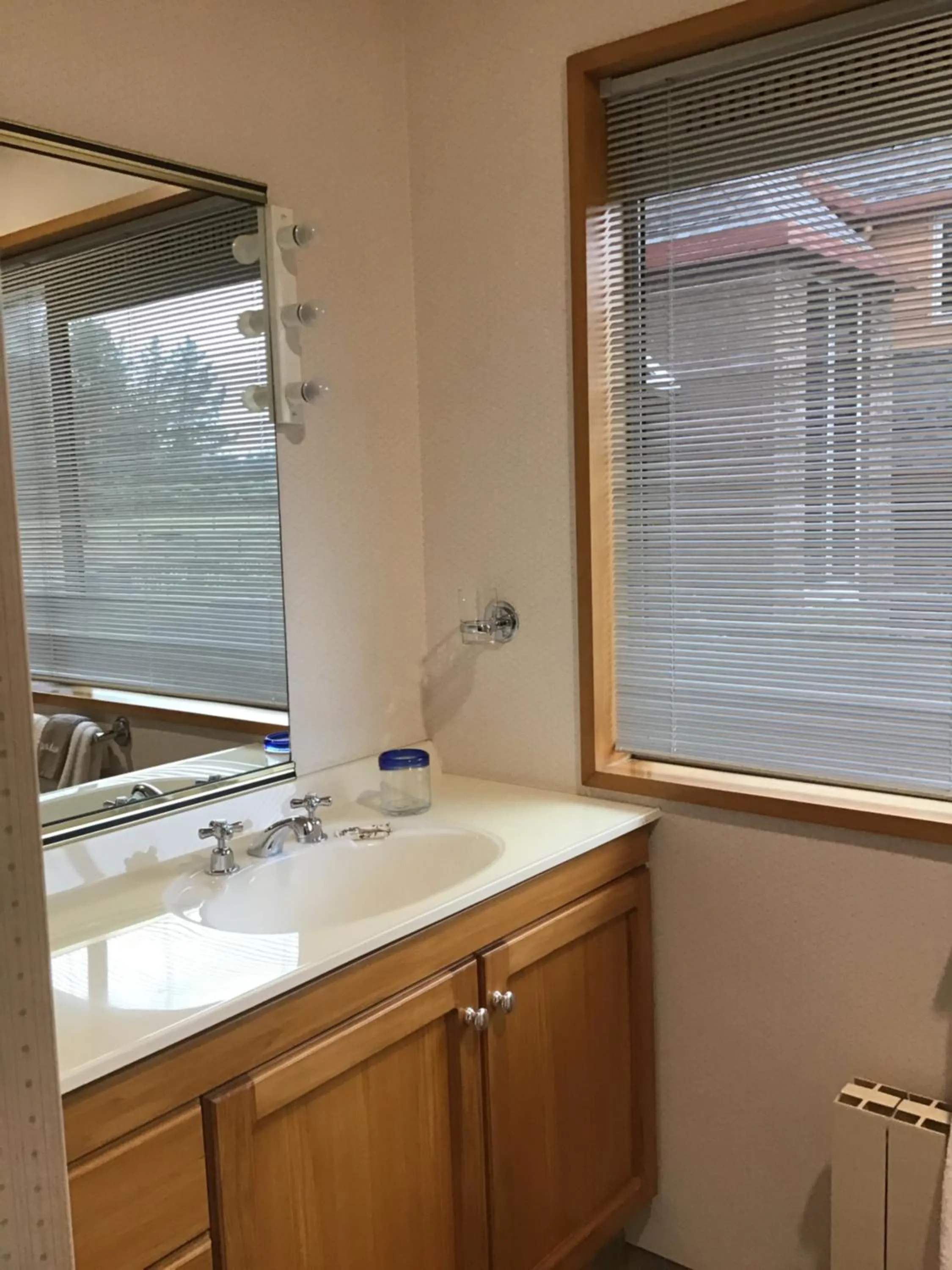 Bathroom in Woodland Glen Lodge B&B