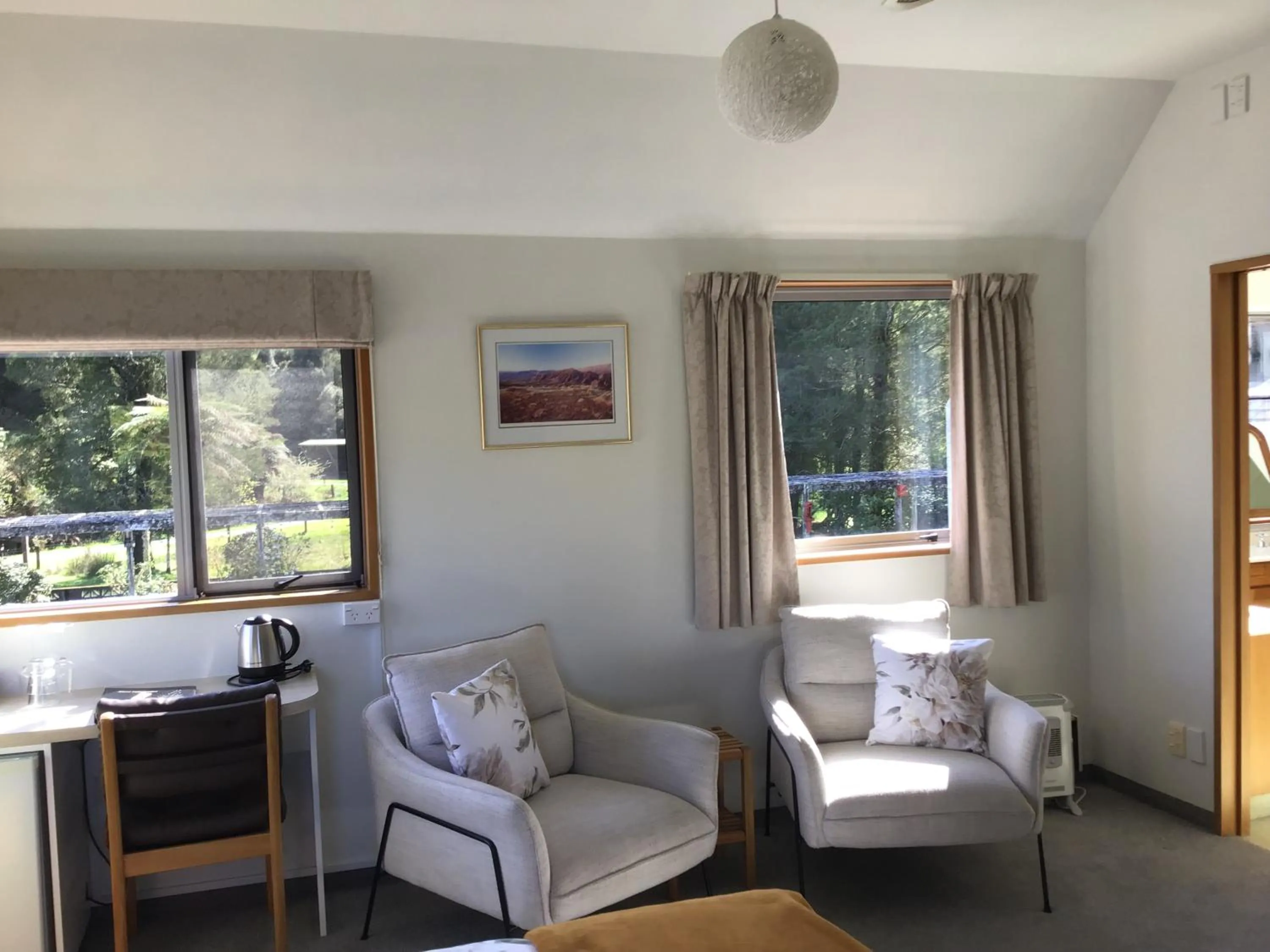 Woodland Glen Lodge B&B