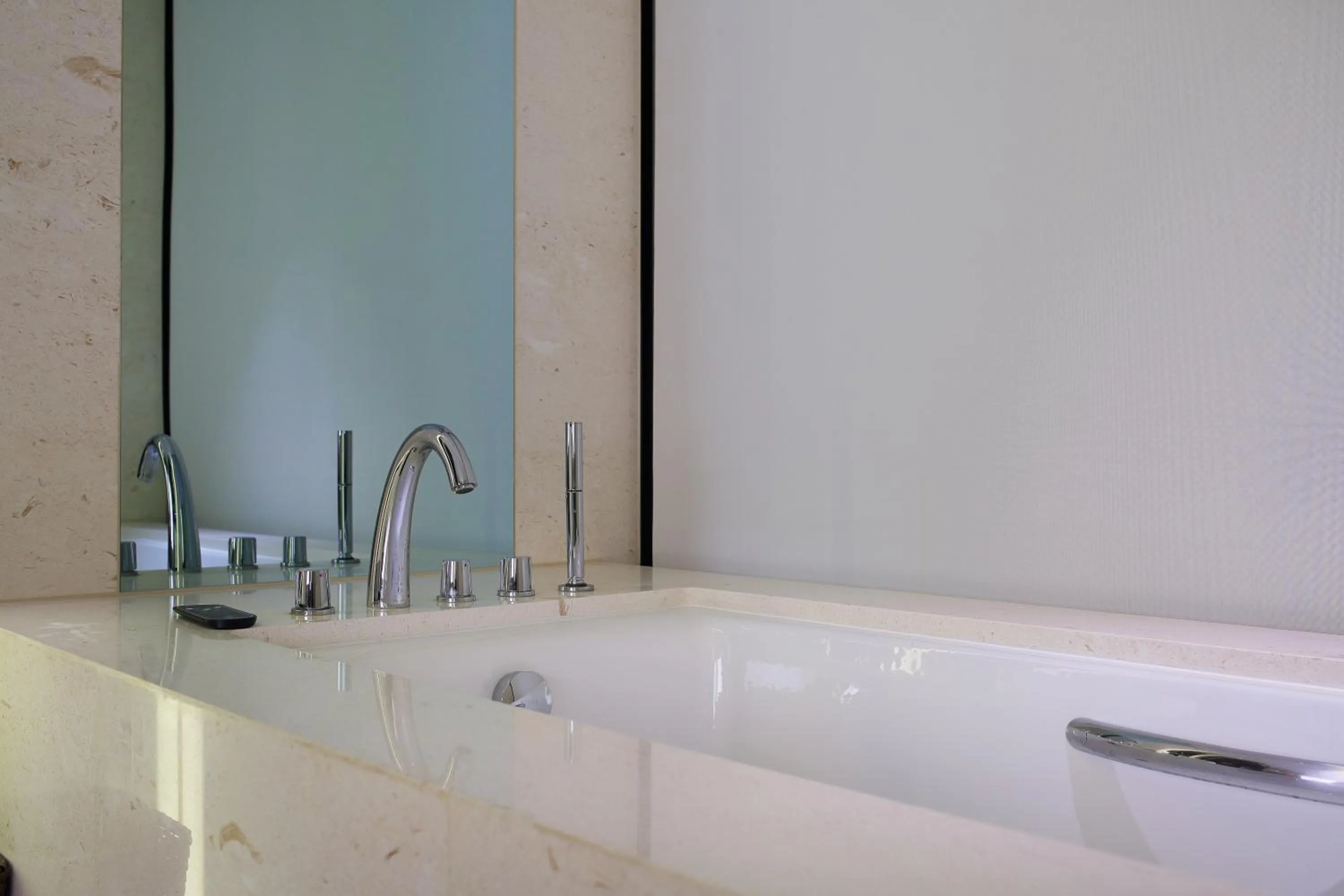 Bath in Wuhan Ziyuan Hotel