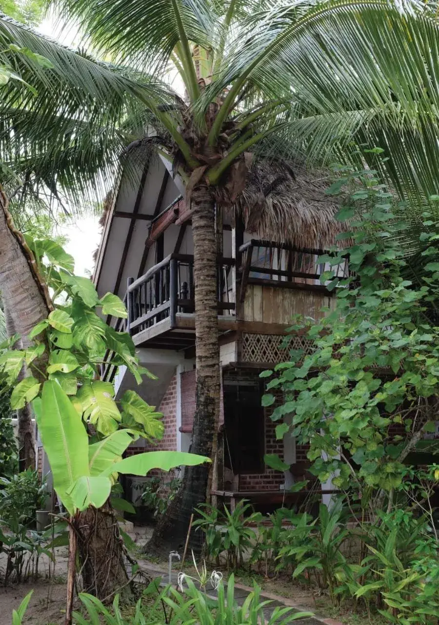 Panji Panji Tropical Wooden Home Panji Panji Tropical Wooden Home