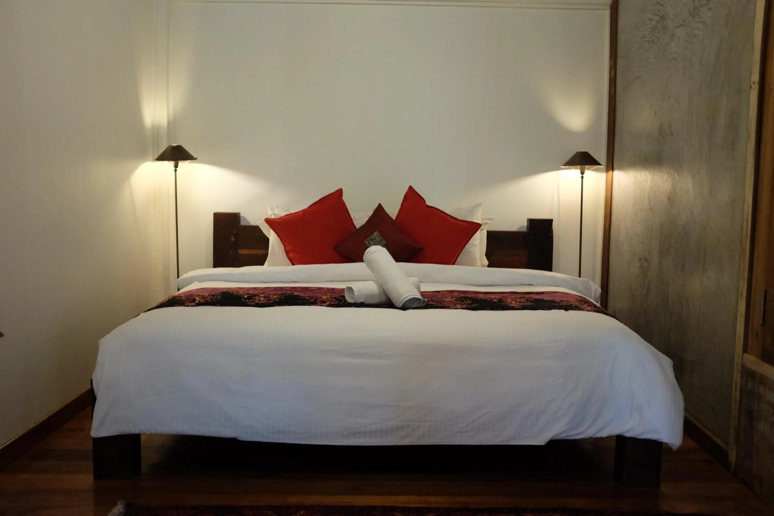 Bed in Panji Panji Tropical Wooden Home