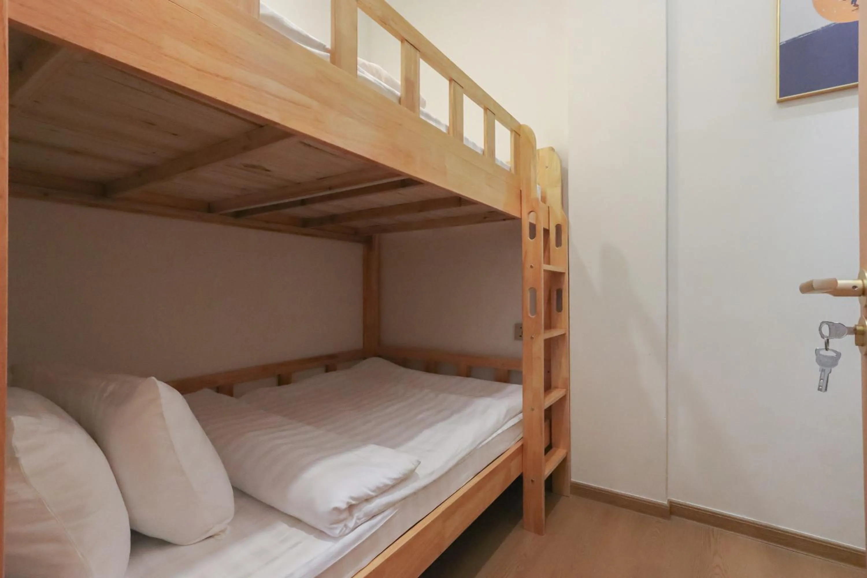 Bedroom, Bed in Casabella Homestay Batam