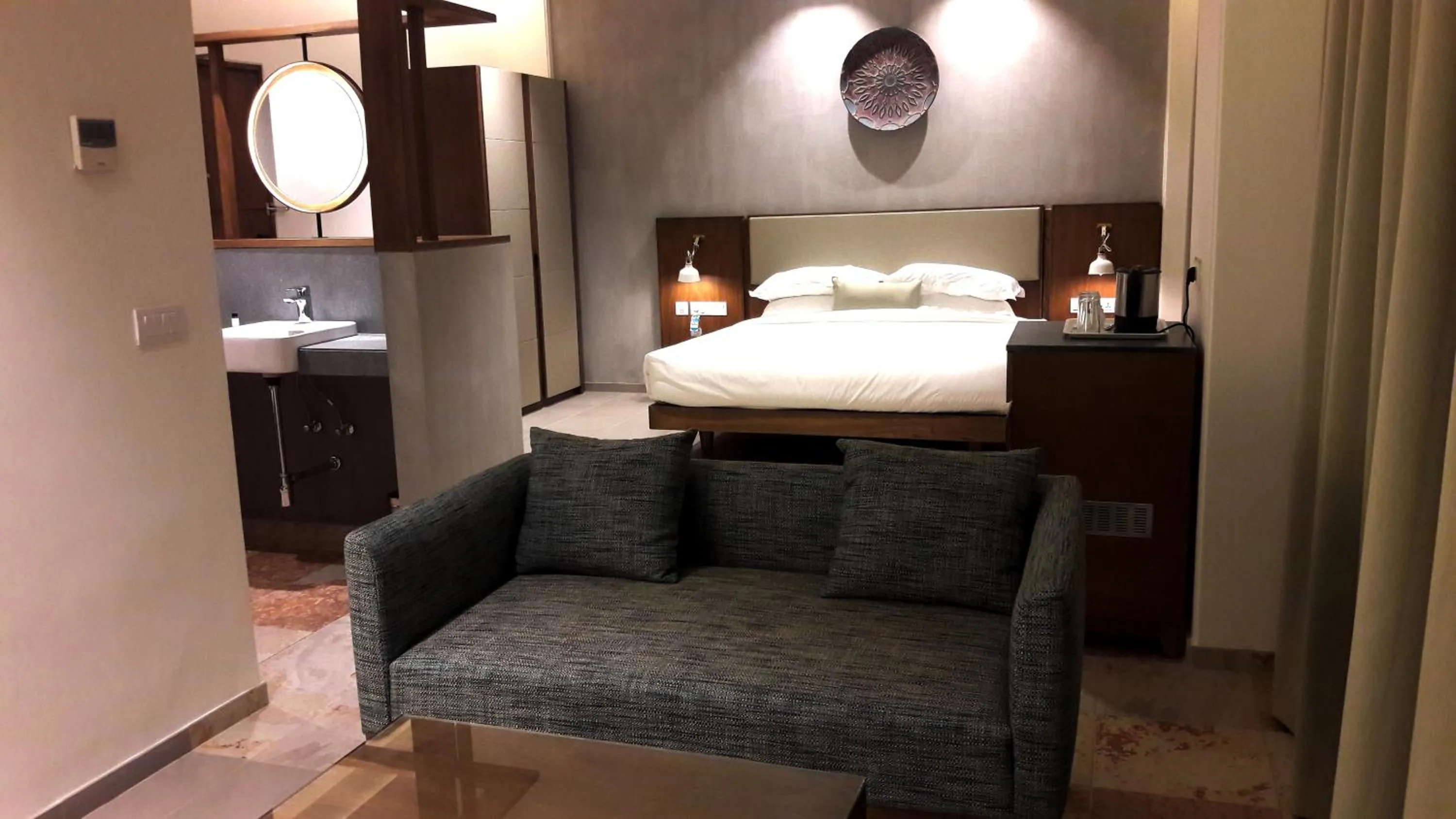 Seating area, Bed in Sopanam Heritage