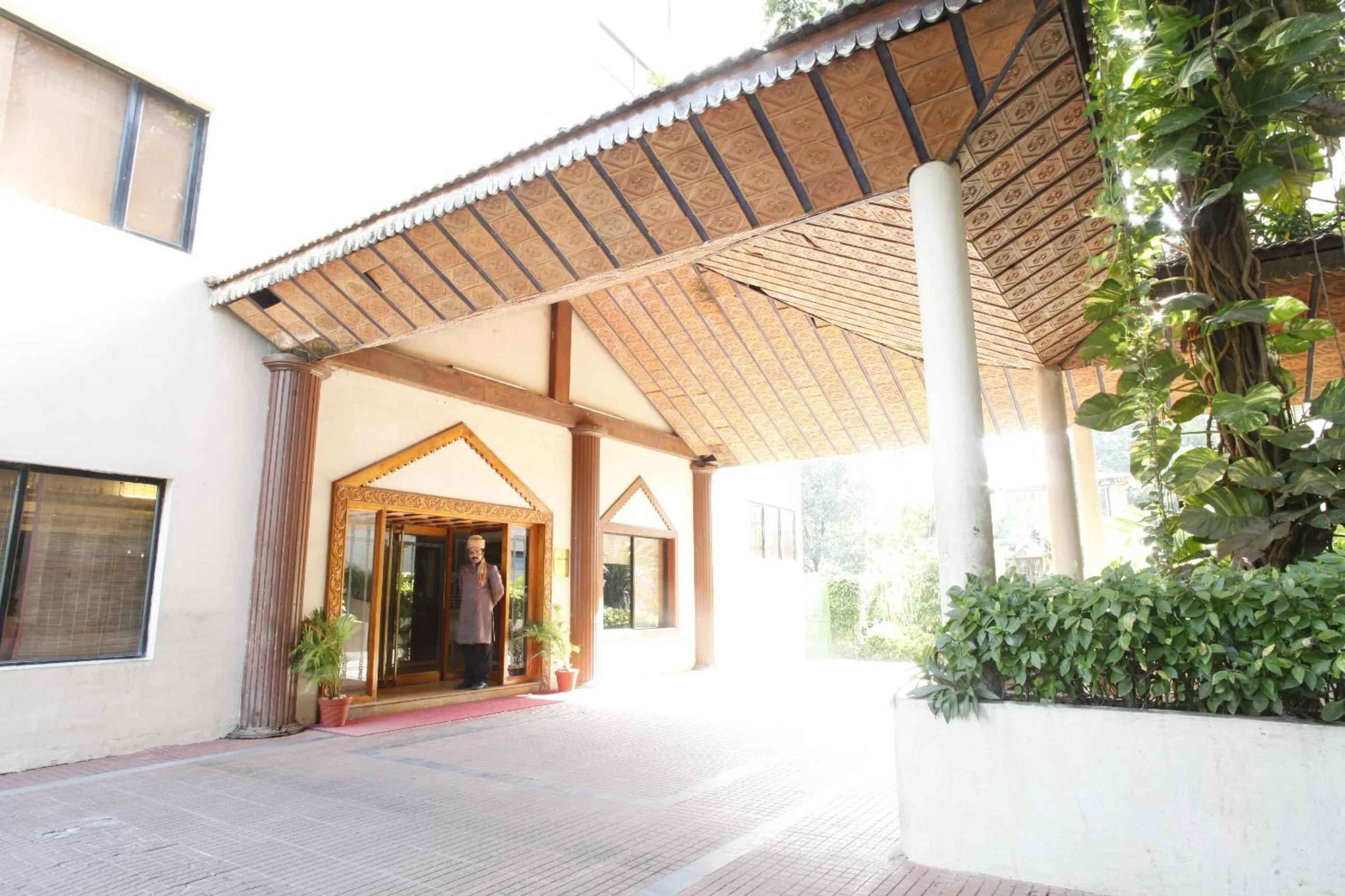 Facade/entrance in Sopanam Heritage