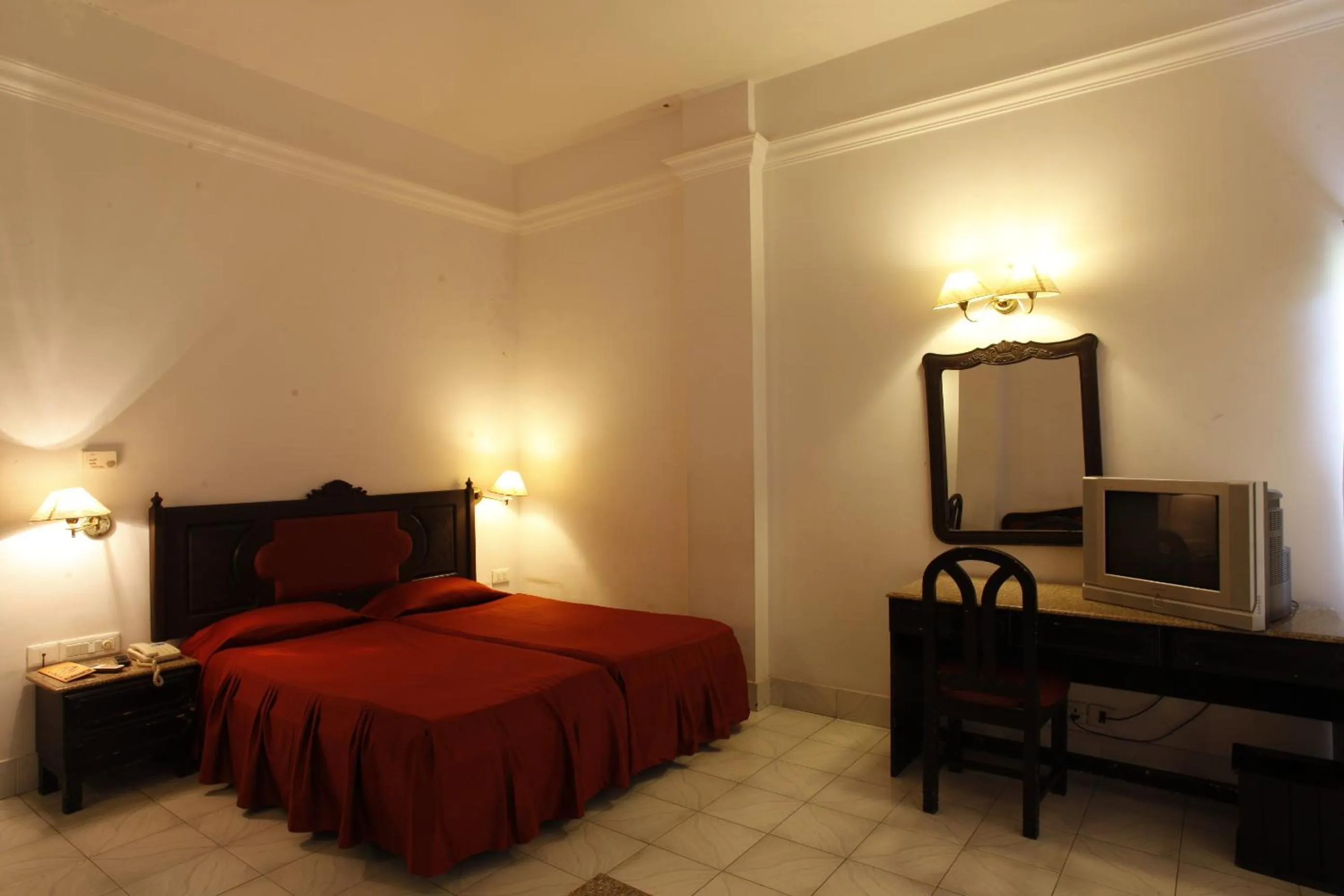 Bedroom, Bed in Sopanam Heritage